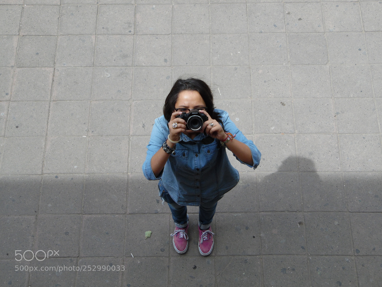 Samsung WB1100F/WB1101F/WB1102F sample photo. "buscando" photography