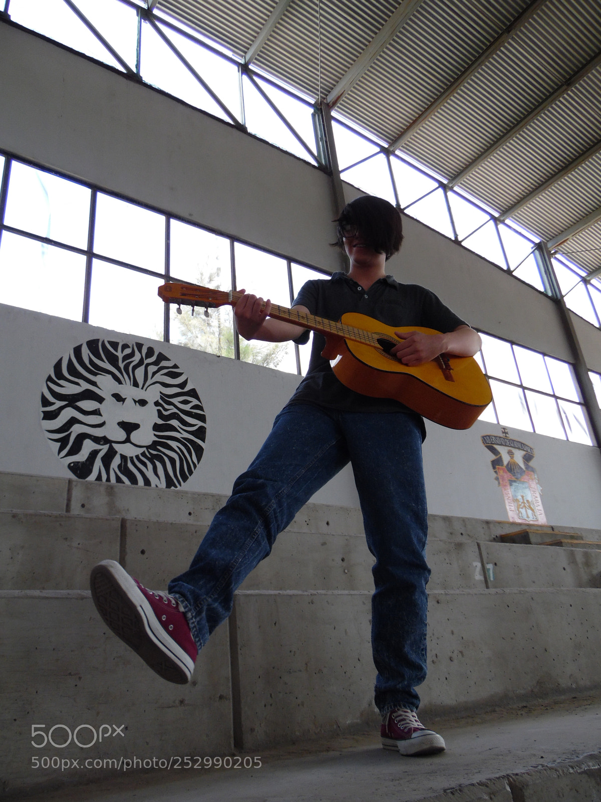 Samsung WB1100F/WB1101F/WB1102F sample photo. "la gente te escucha" photography