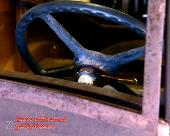Nikon D800 sample photo. Grab the wheel photography