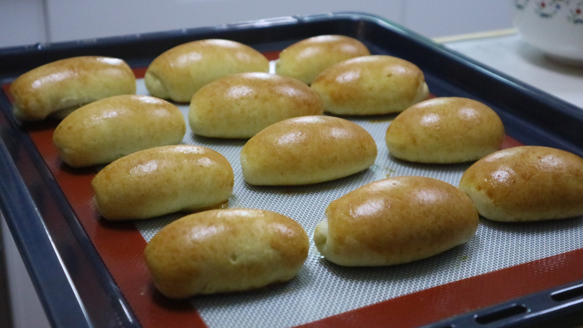 Canon EOS M3 sample photo. Butter rolls (wild yeast) photography