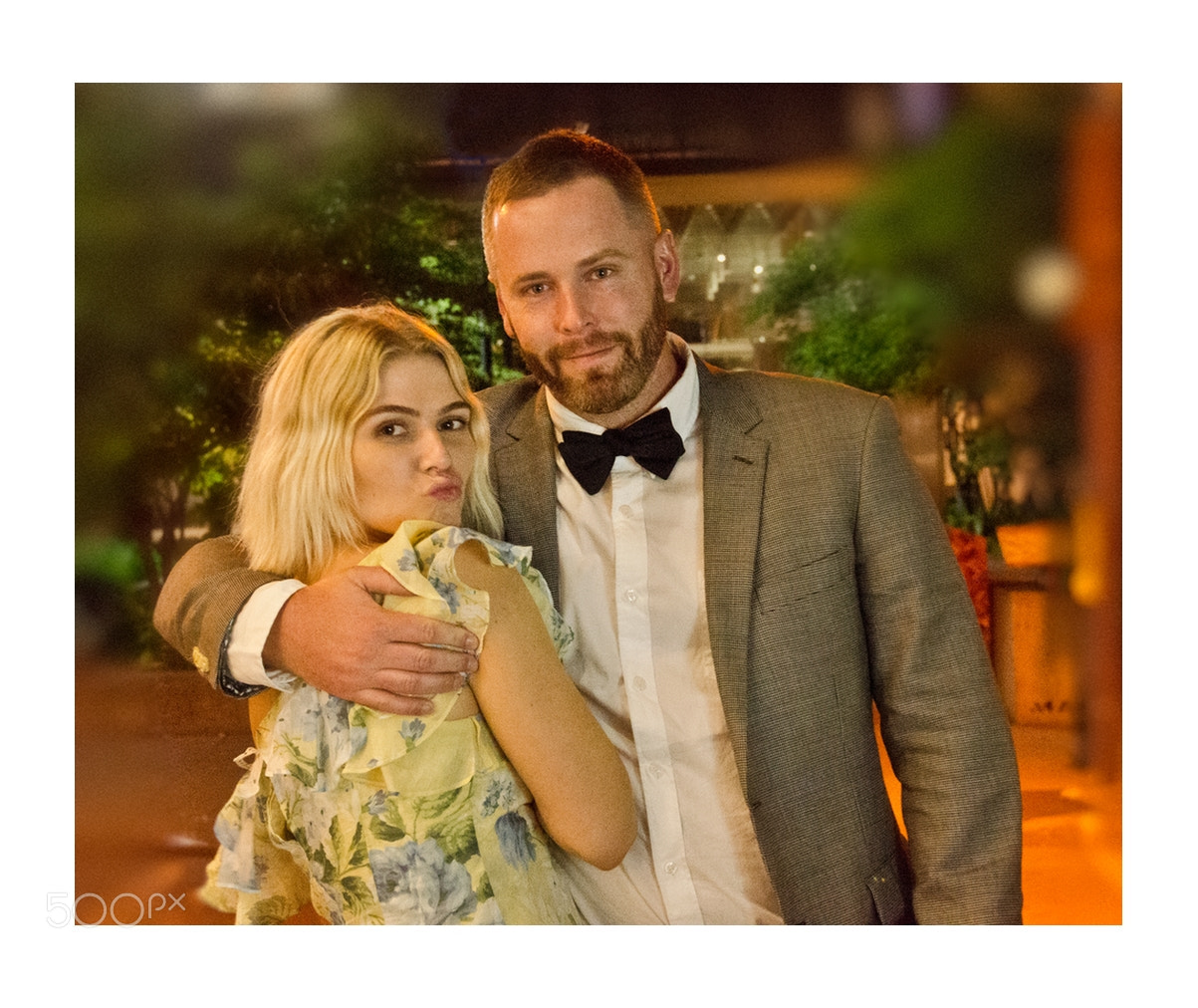 Nikon D7000 sample photo. Fun couple pose on photography