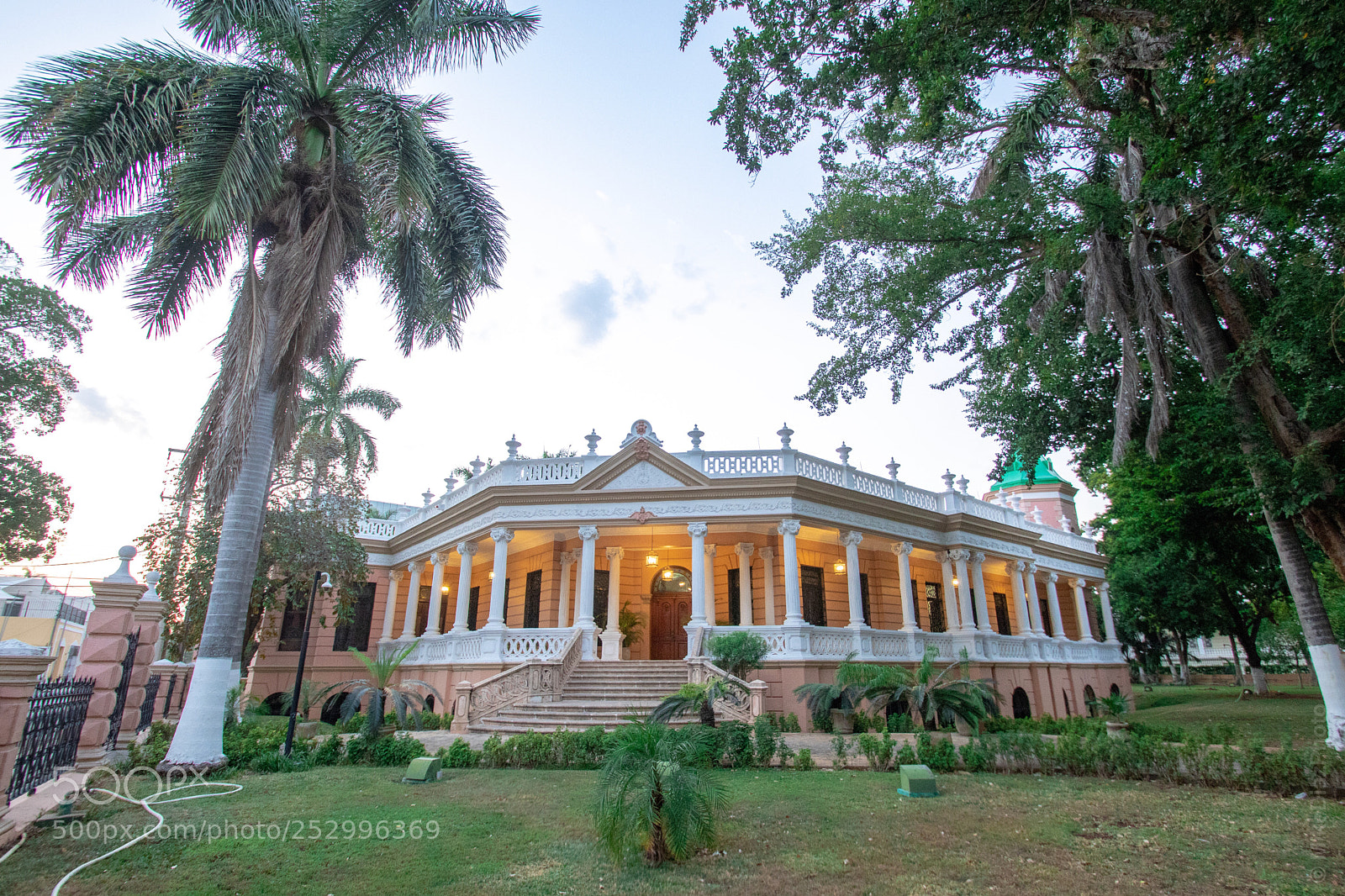 Canon EOS 77D (EOS 9000D / EOS 770D) sample photo. Casa colonial, paseo de photography