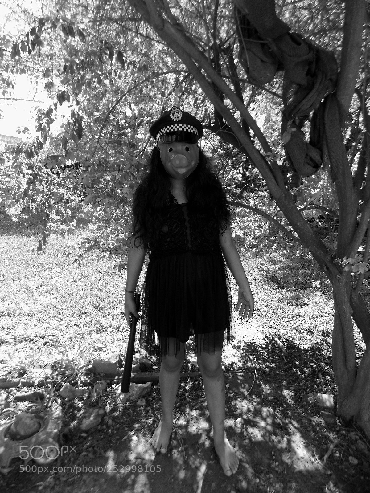 Nikon COOLPIX L330 sample photo. Halloween photography