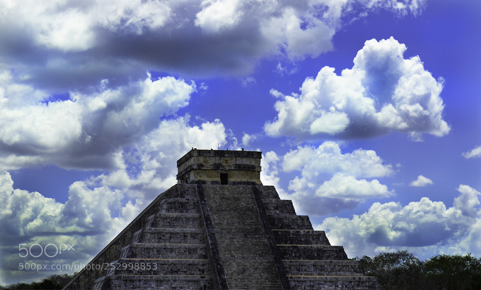 Canon EOS 70D sample photo. Pyramid.jpg photography