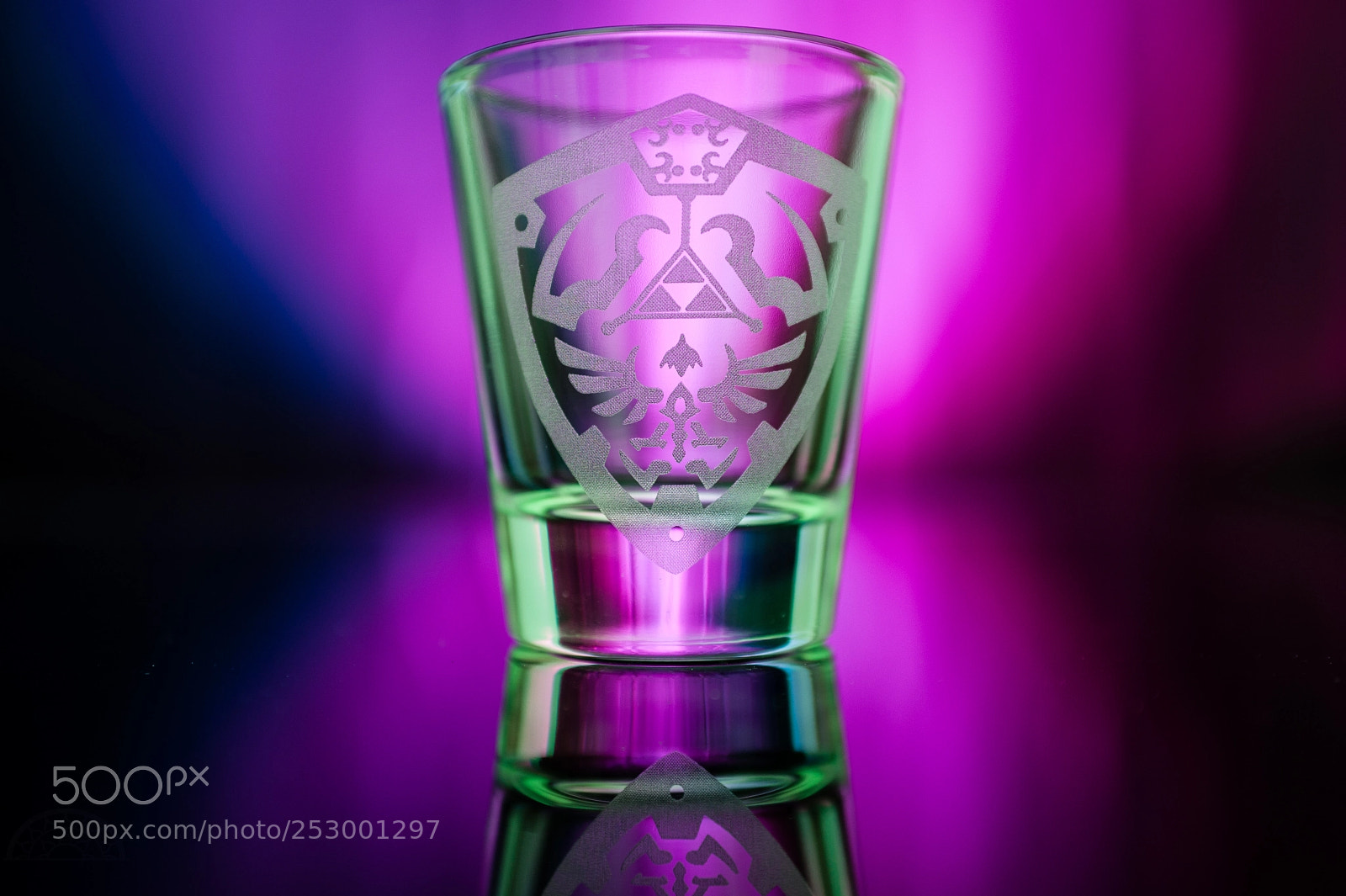 Nikon D700 sample photo. Hylian shield photography