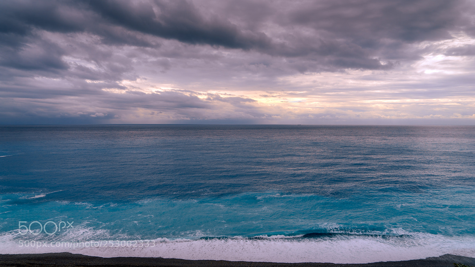 Sony a7 II sample photo. The pacific ocean photography