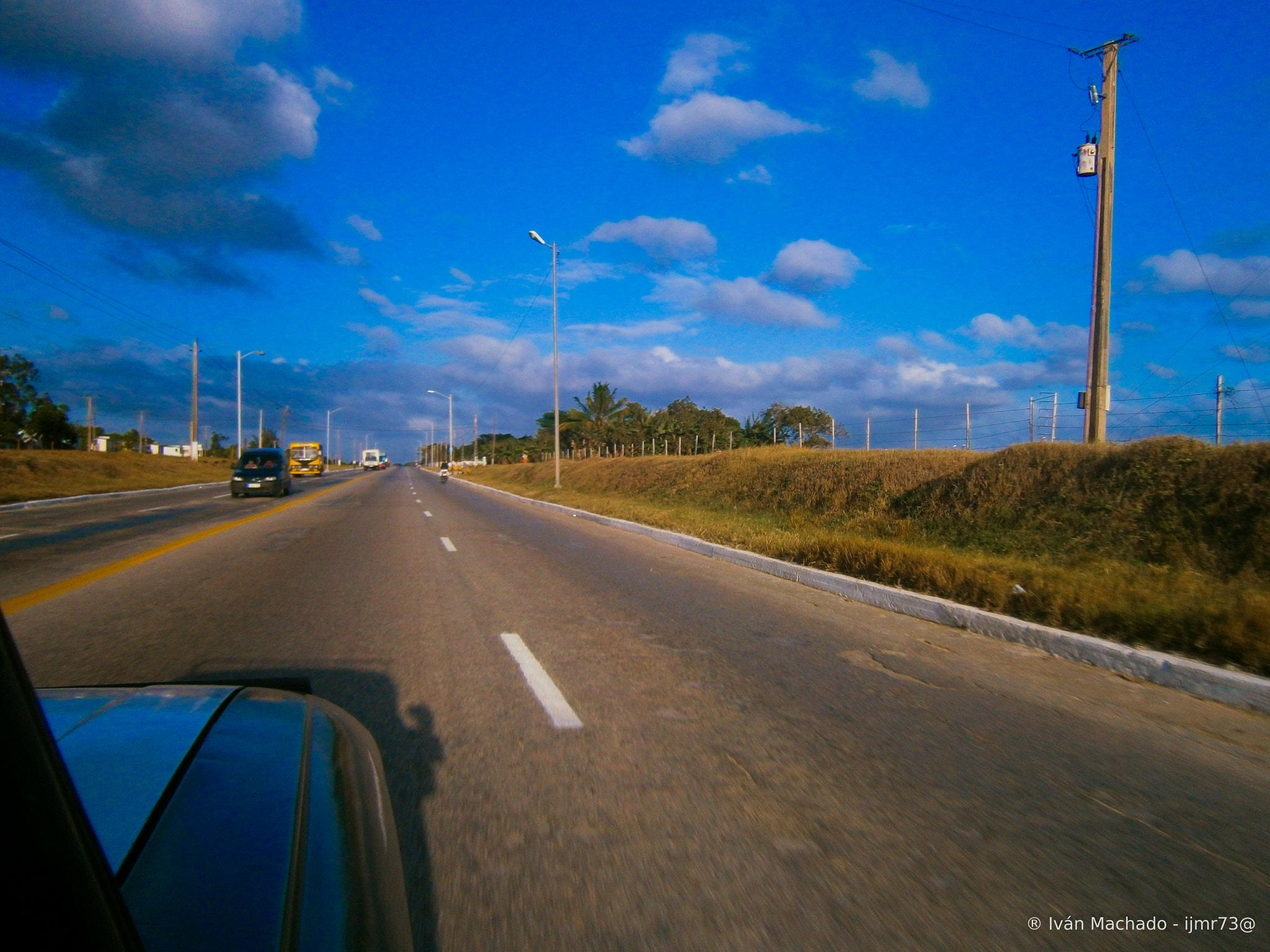 Olympus VG120,D705 sample photo. Carretera camaguey photography