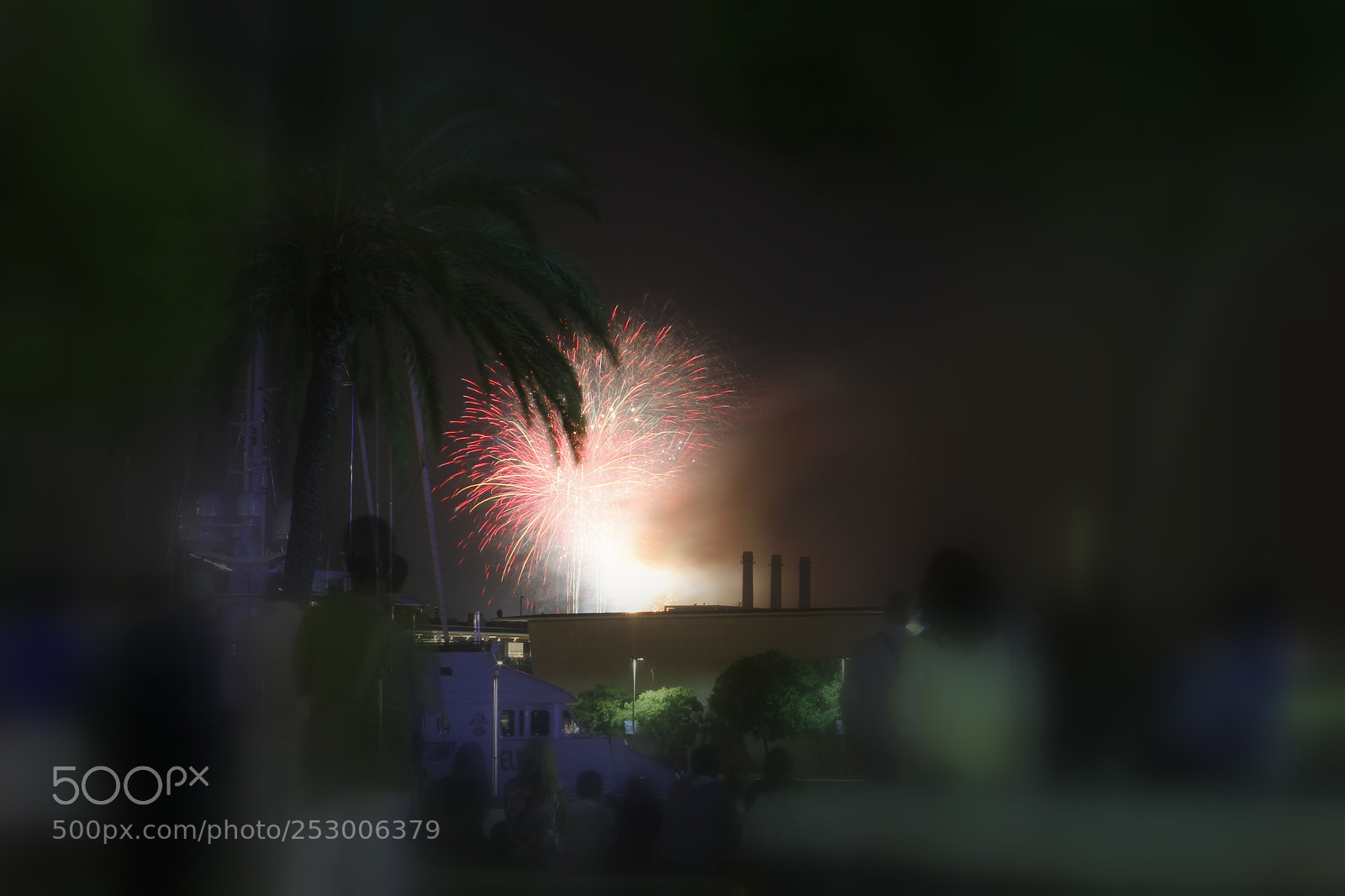 Canon EOS 600D (Rebel EOS T3i / EOS Kiss X5) sample photo. Fireworks photography