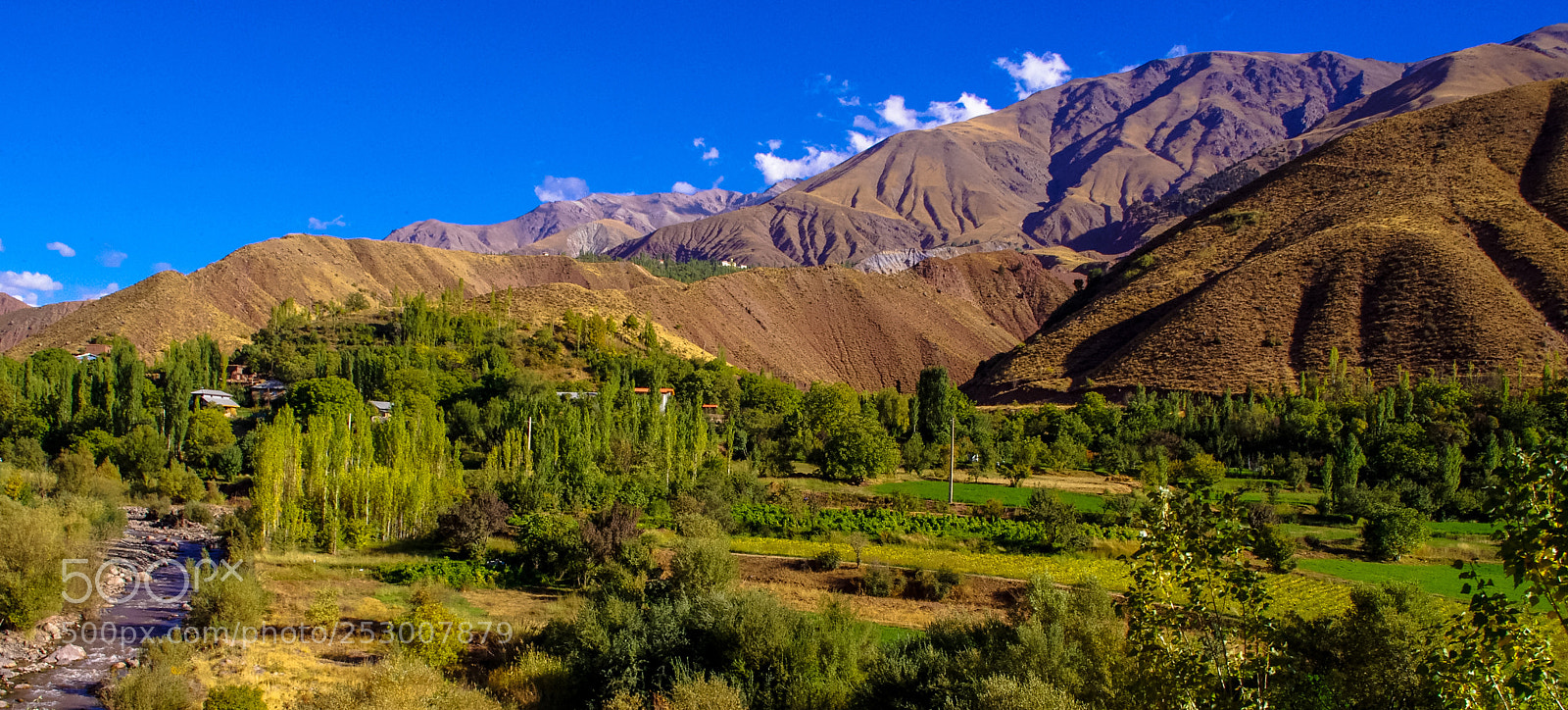 Pentax K-5 sample photo. Alamut valley photography