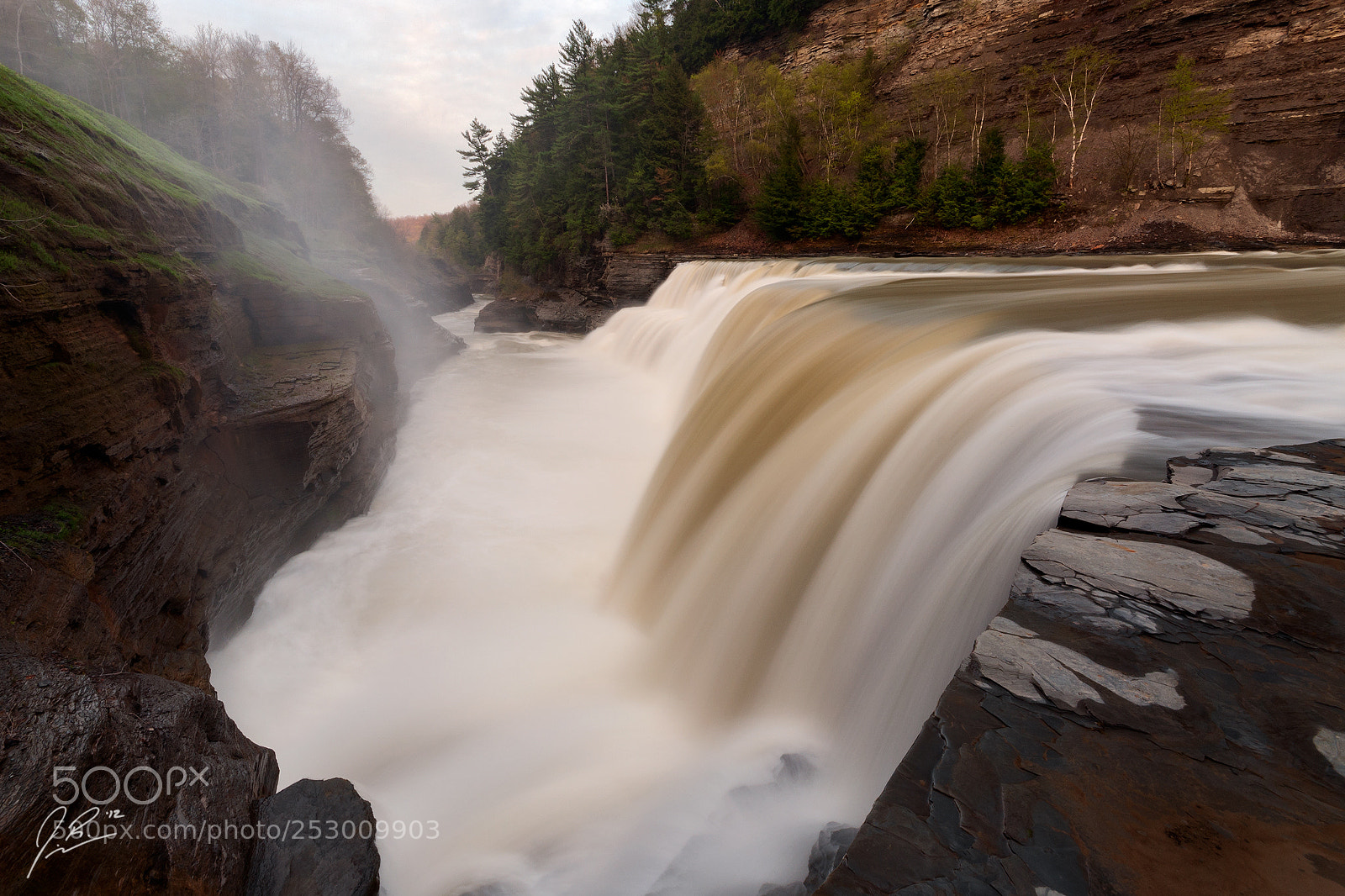 Nikon D90 sample photo. Turbulence photography