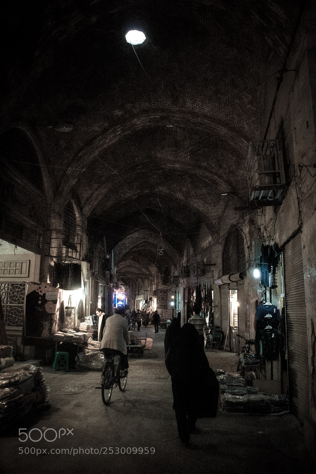 Pentax K-5 sample photo. Esfahan photography