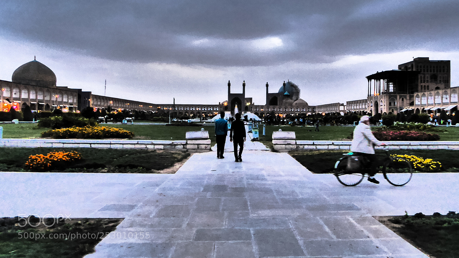 Panasonic Lumix DMC-ZS50 (Lumix DMC-TZ70) sample photo. Esfahan photography