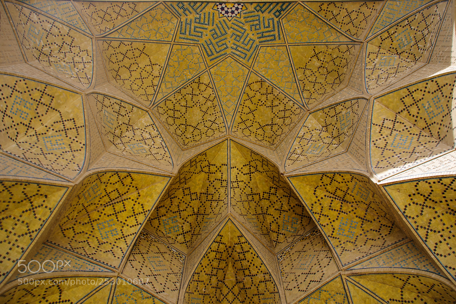 Pentax K-5 sample photo. Esfahan photography