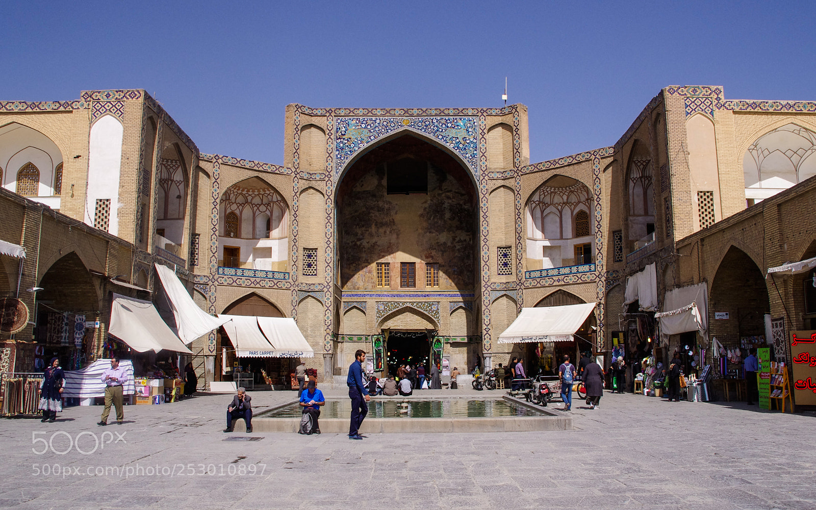 Pentax K-5 sample photo. Esfahan photography