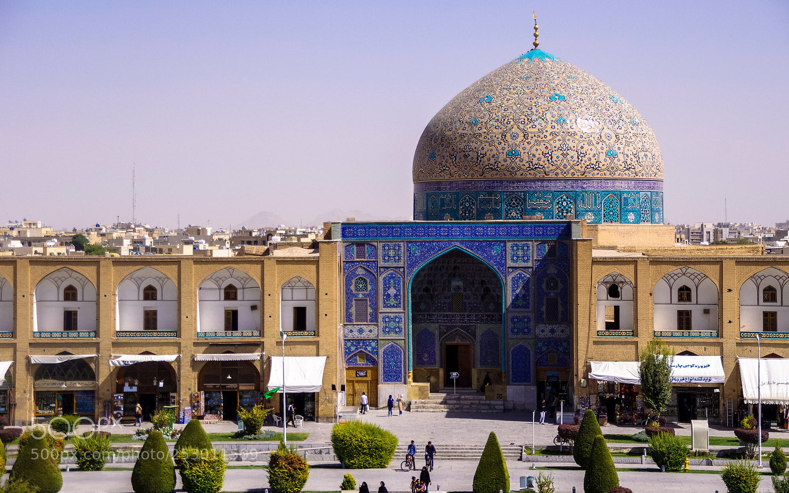 Pentax K-5 sample photo. Esfahan photography