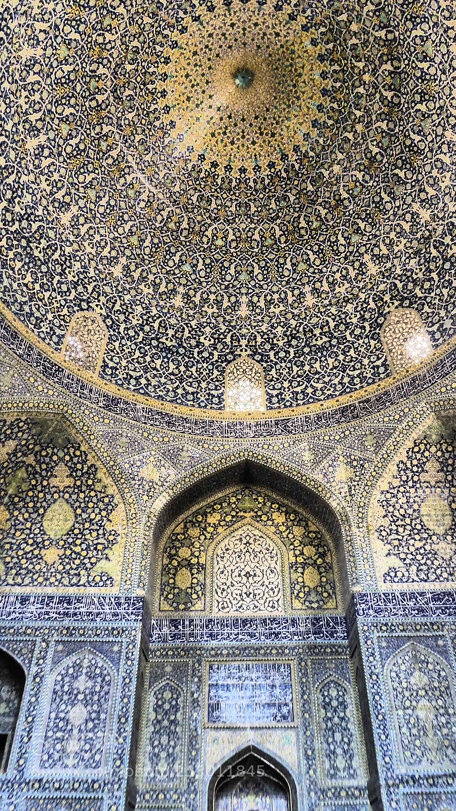 Panasonic Lumix DMC-ZS50 (Lumix DMC-TZ70) sample photo. Esfahan photography