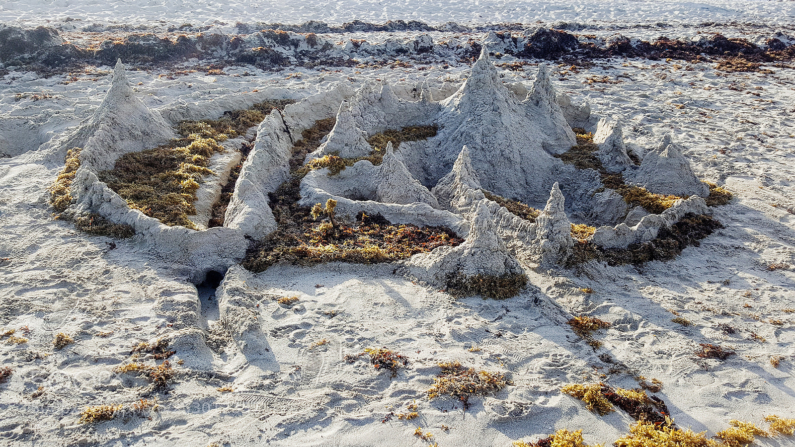 Samsung Galaxy Note5 sample photo. Even castles will crumble photography