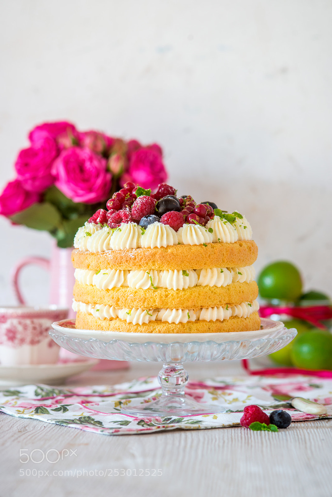 Nikon D600 sample photo. Berry lime layer cake photography