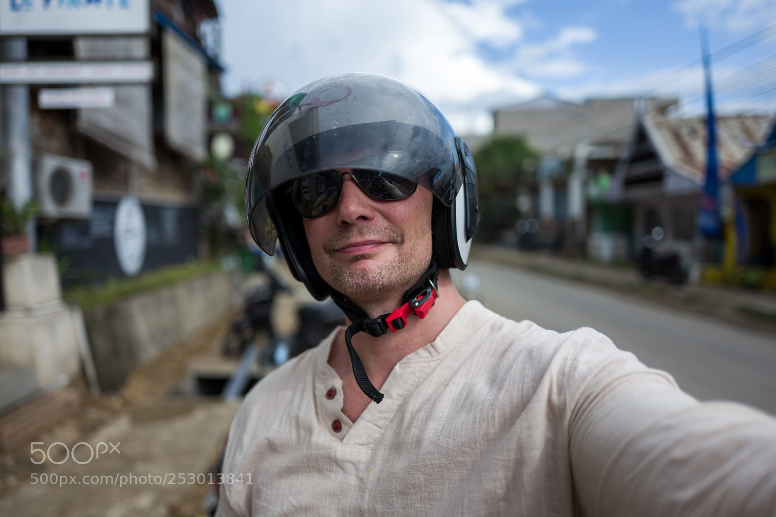 Leica Q (Typ 116) sample photo. Selfie of man wearing photography