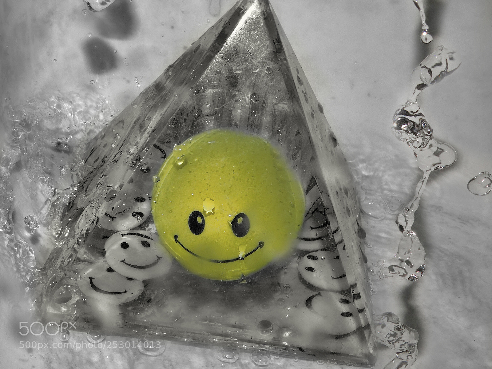 Sony Cyber-shot DSC-HX300 sample photo. Smile pyramid photography