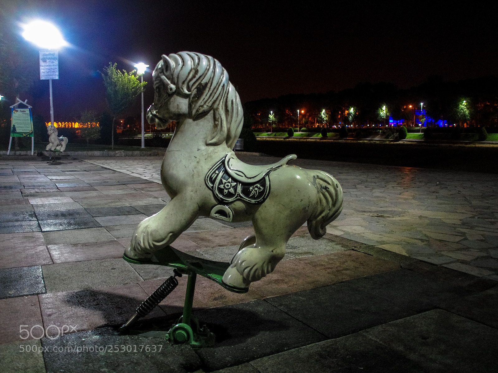 Pentax K-5 sample photo. Esfahan photography