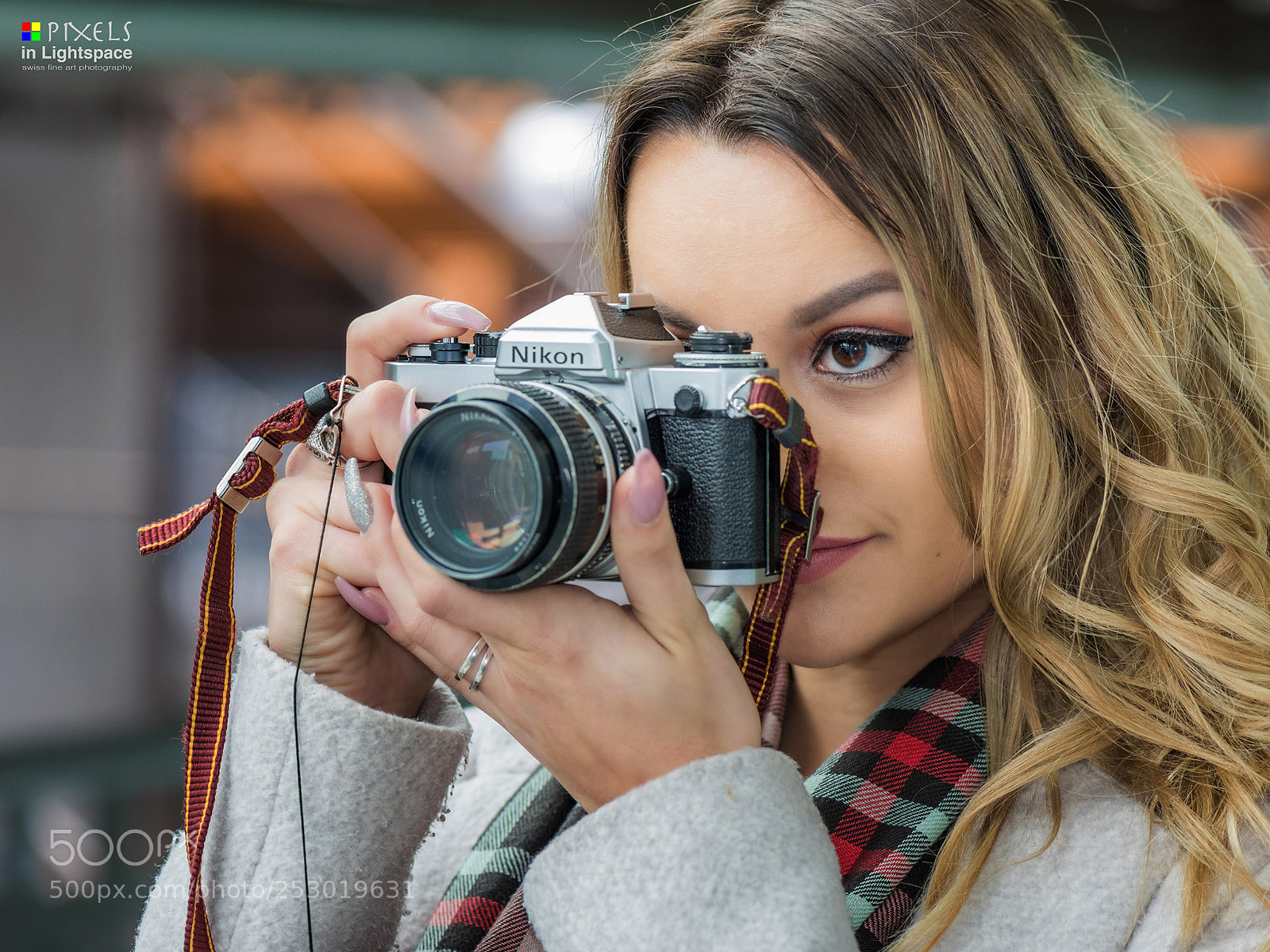 Nikon D810 sample photo. The blonde with the photography