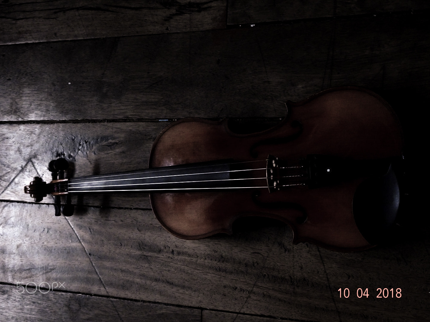 Sony Cyber-shot DSC-WX500 sample photo. Violin wood photography