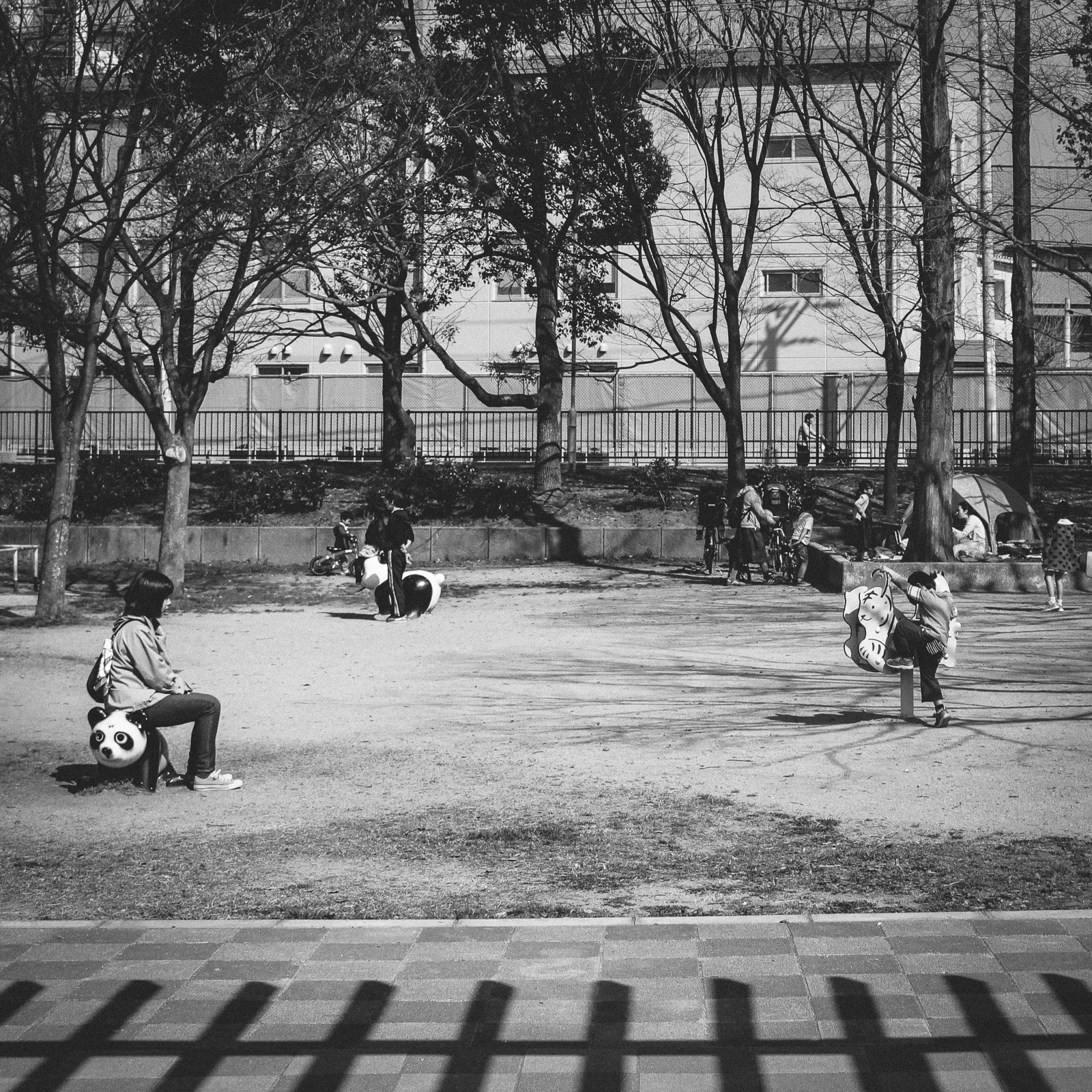 Canon EOS 100D (EOS Rebel SL1 / EOS Kiss X7) sample photo. Spring park photography