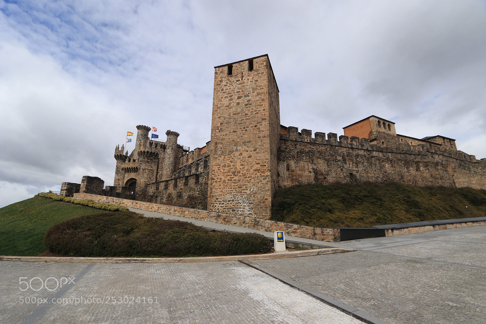 Canon EOS 80D sample photo. Castillo de ponferrada le photography