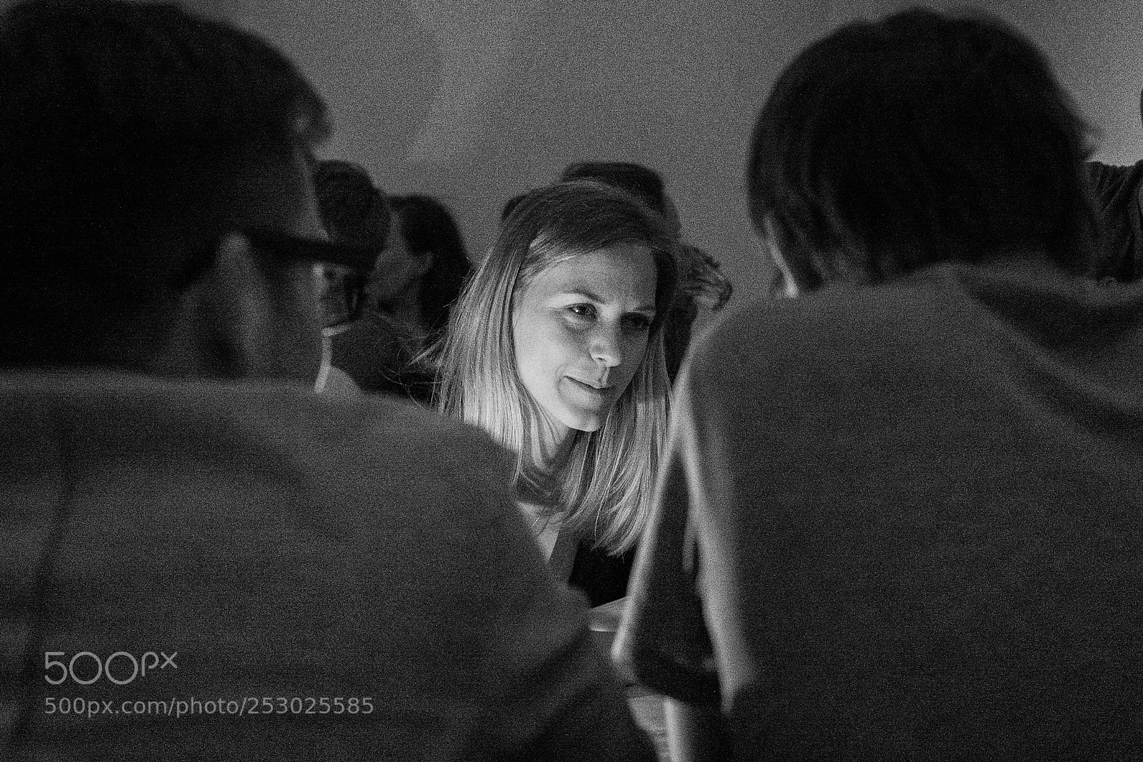 Leica Q (Typ 116) sample photo. Guys watching at paros photography