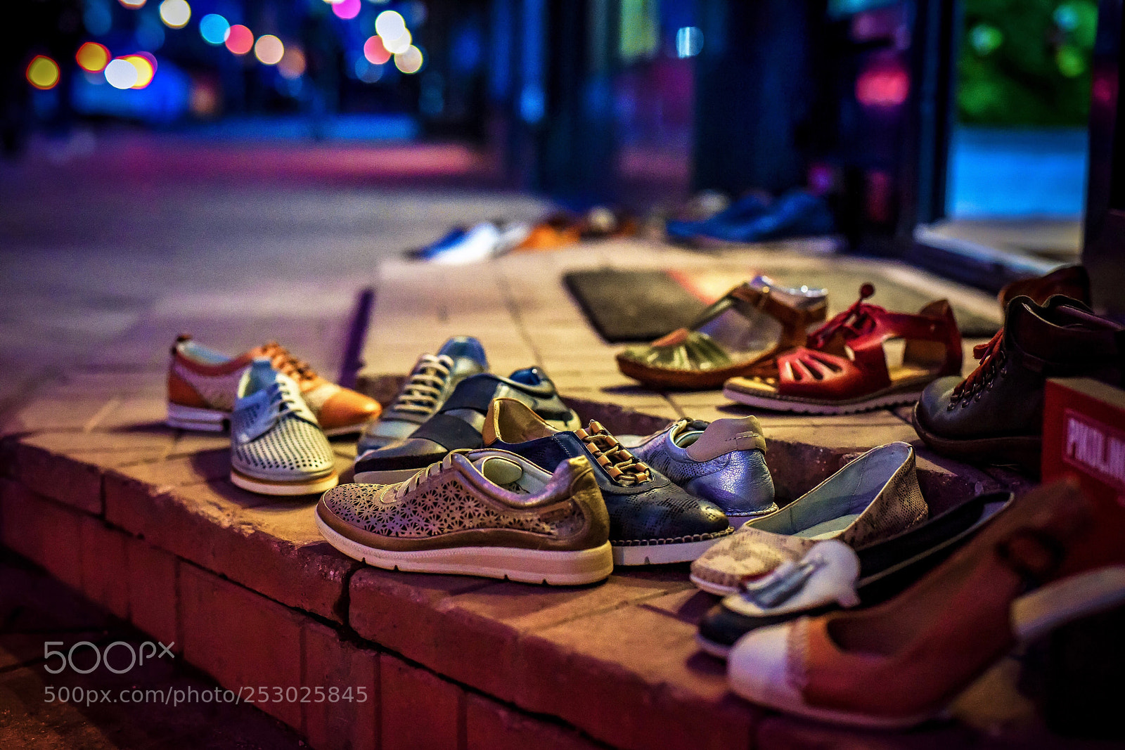 Nikon D810 sample photo. Boots street photography