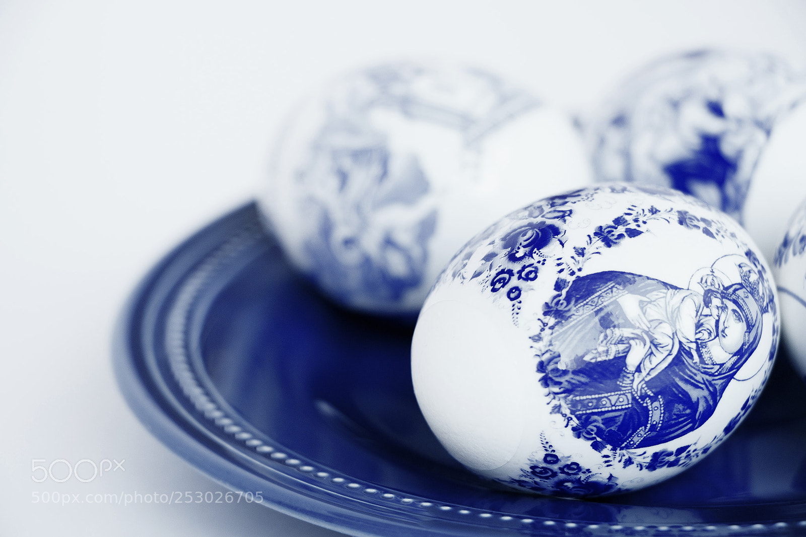 Canon EOS 70D sample photo. Easter eggs blue photography