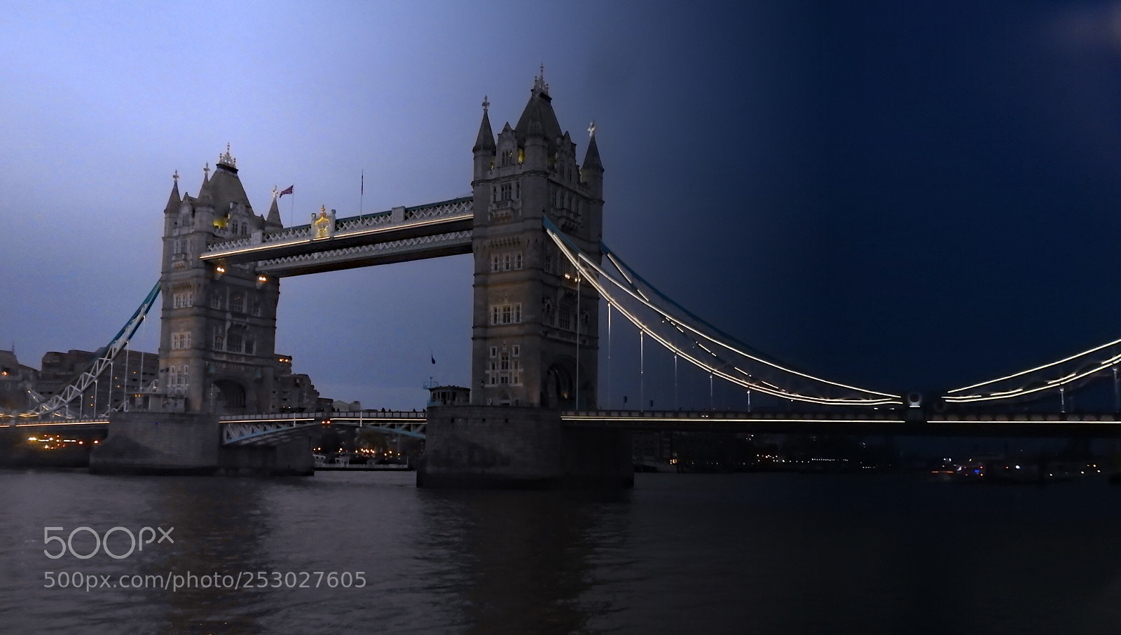 Nikon Coolpix P900 sample photo. Tower bridge london england  photography