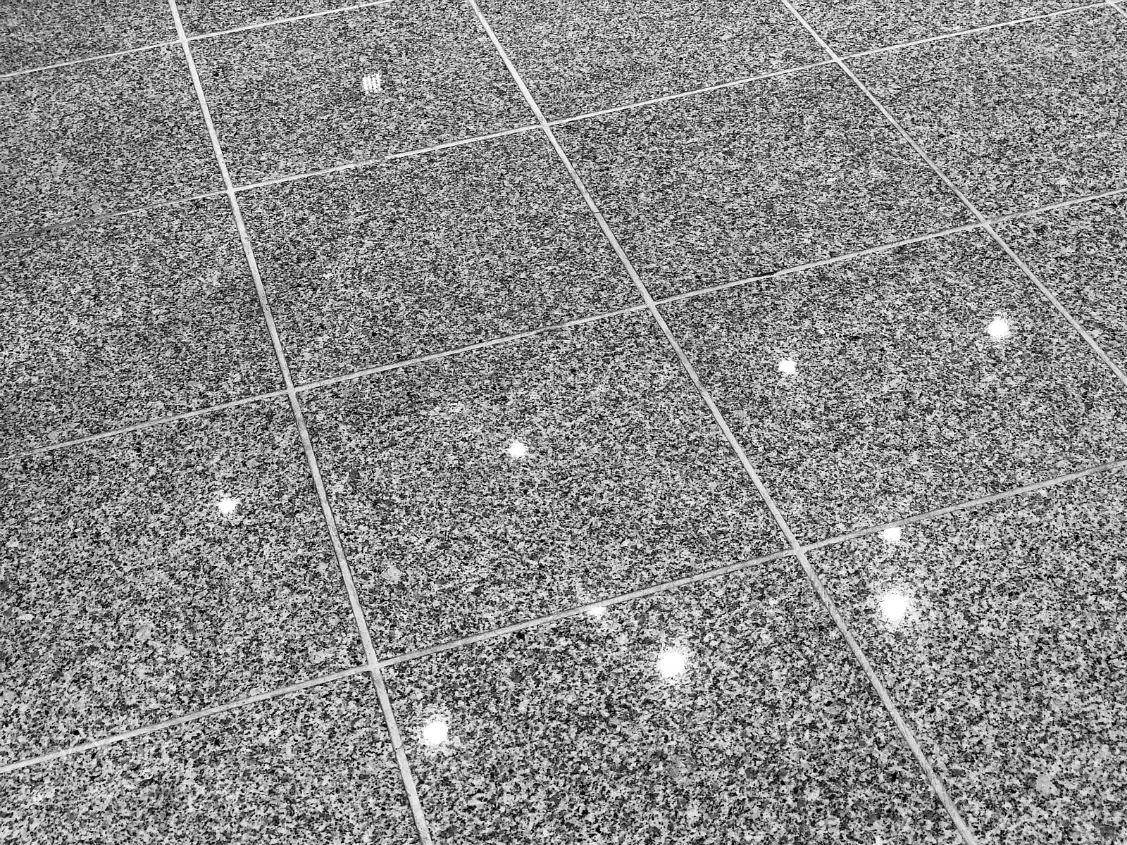 Apple iPhone X sample photo. Floor stars photography