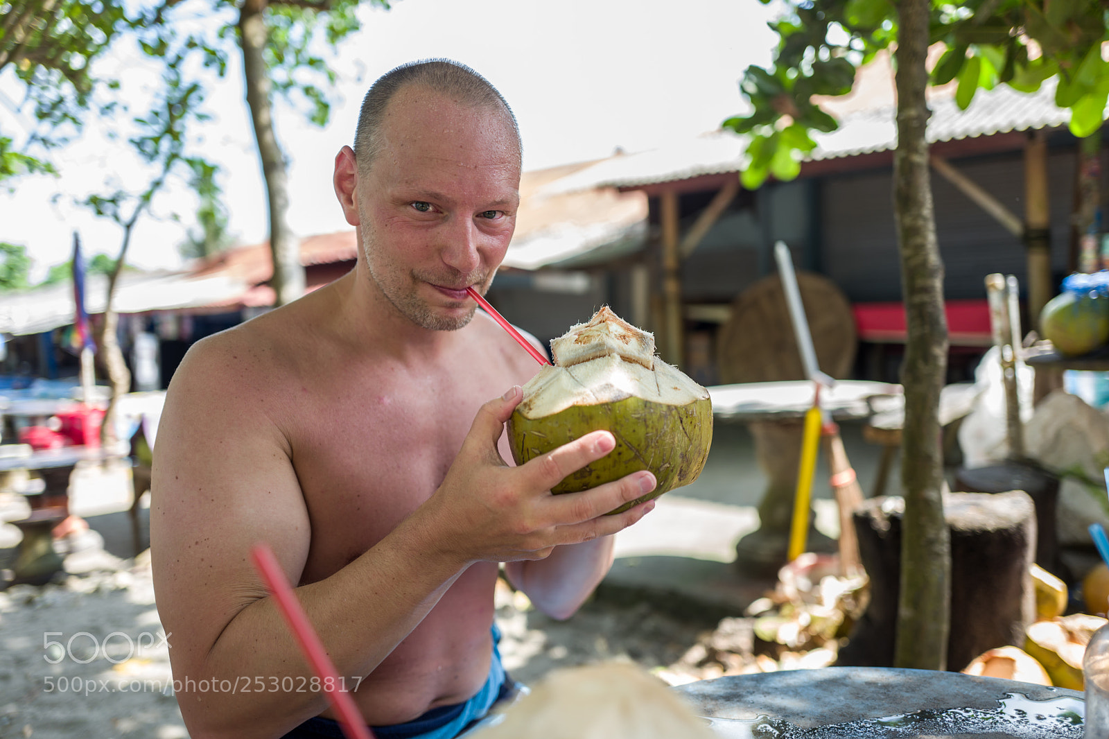 Leica Q (Typ 116) sample photo. Caucasian man drinking from photography