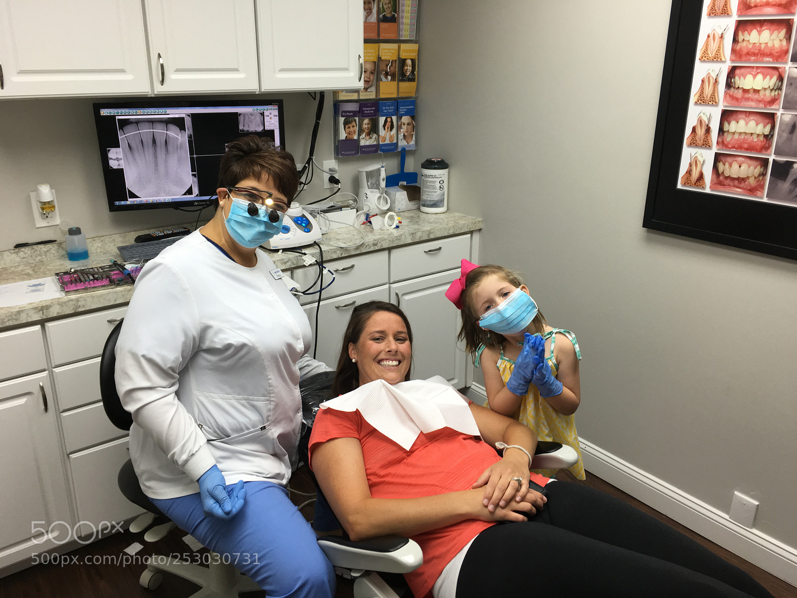 Apple iPhone 6s Plus sample photo. Chesterfield family dentistry photography