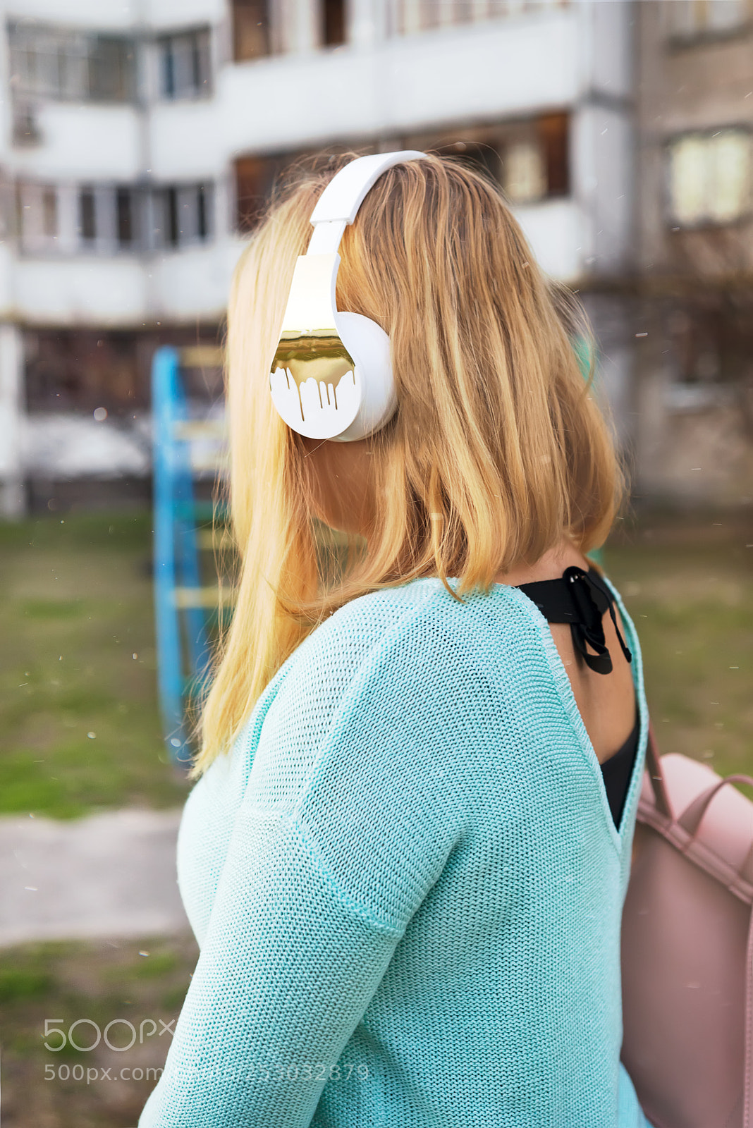Nikon D610 sample photo. Girl with headphones and photography