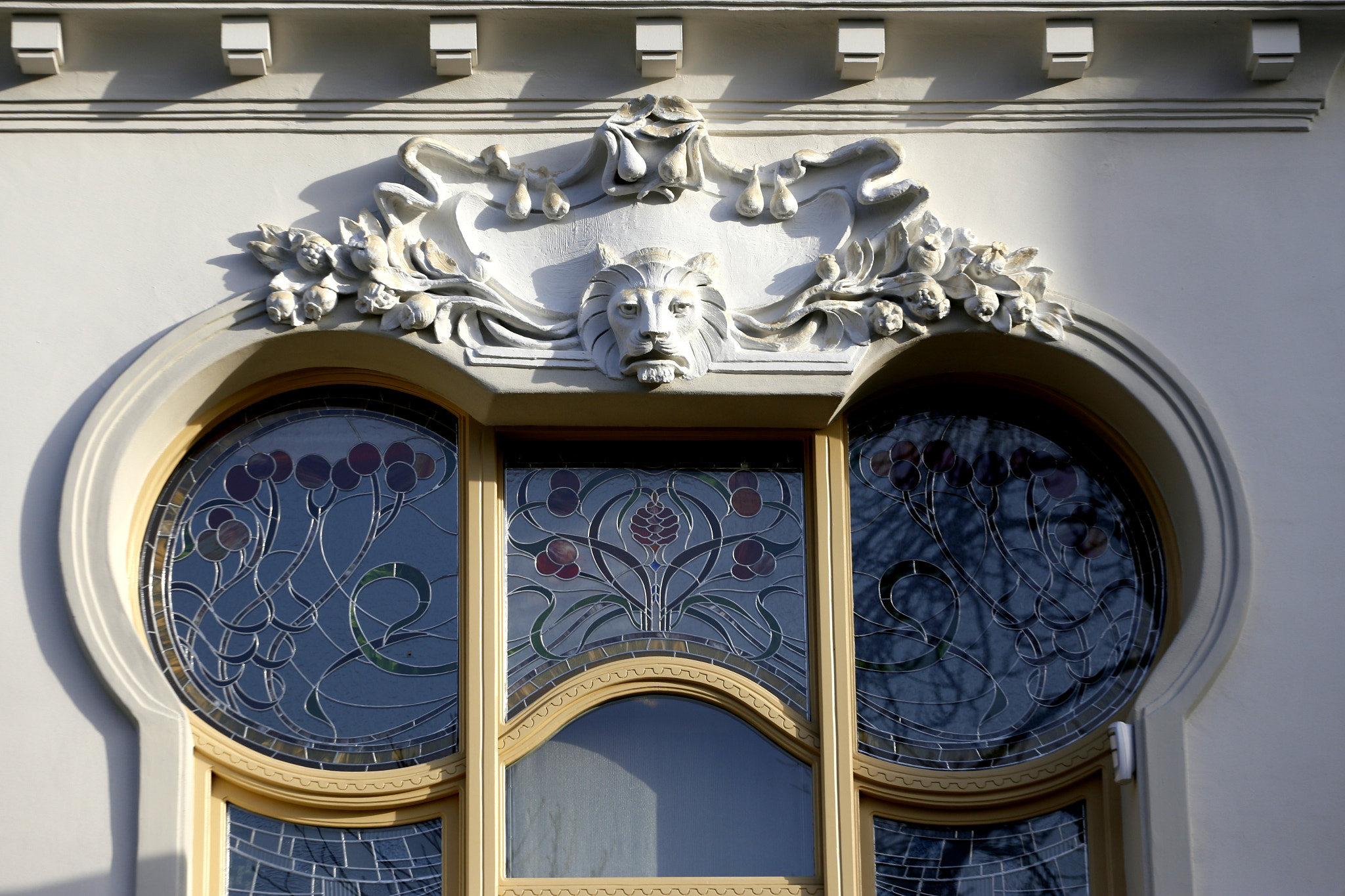 Canon EOS 6D + Canon EF 70-200mm F4L USM sample photo. Kőrössy villa, budapest photography
