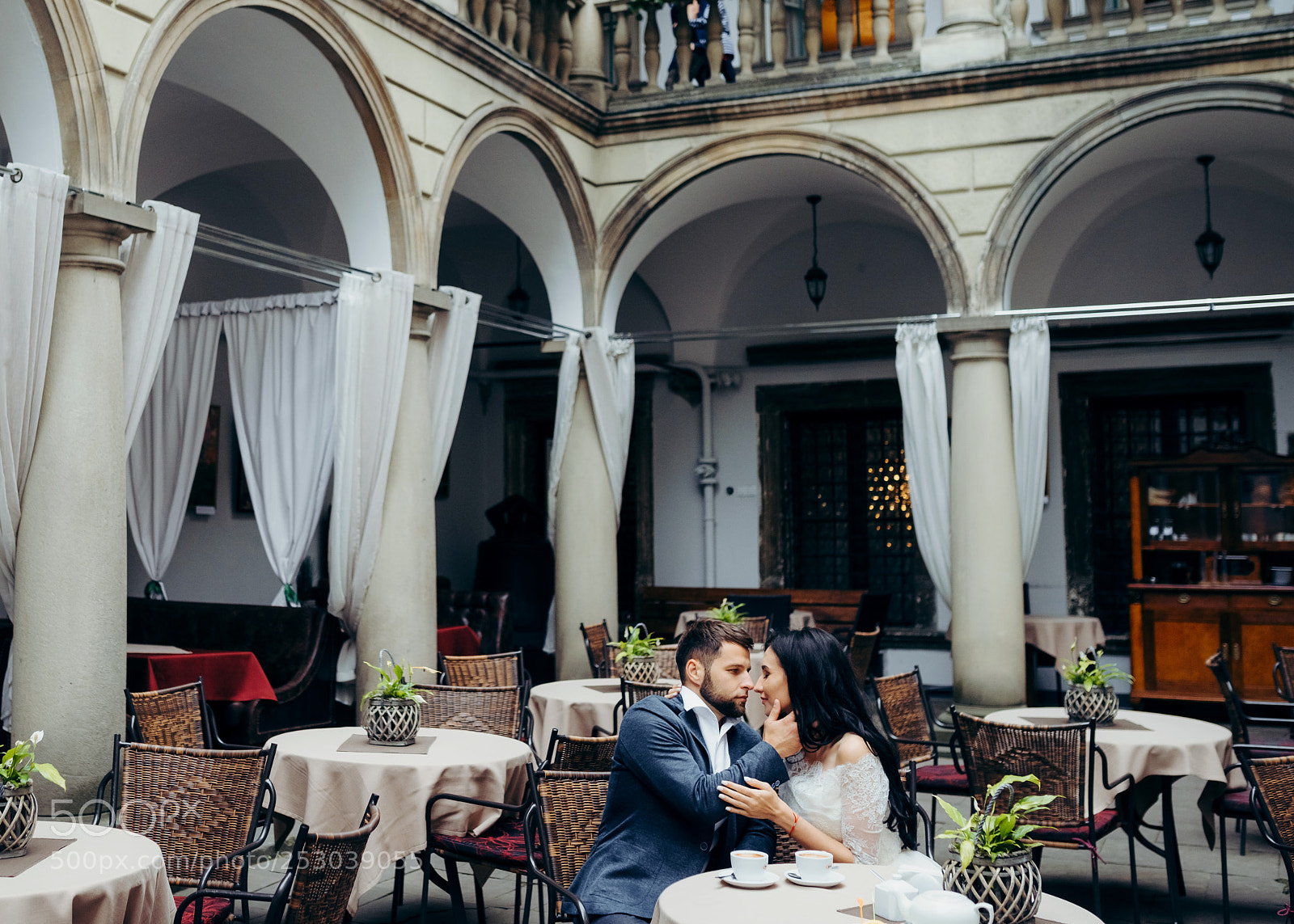 Nikon D800 sample photo. Beautiful couple of newlyweds photography