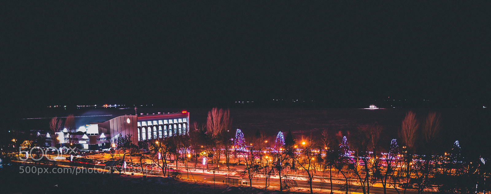 Nikon D3100 sample photo. New year in town photography
