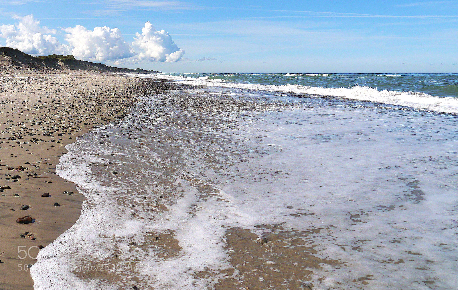 Panasonic Lumix DMC-G3 sample photo. Sea, clouds and sand..... photography