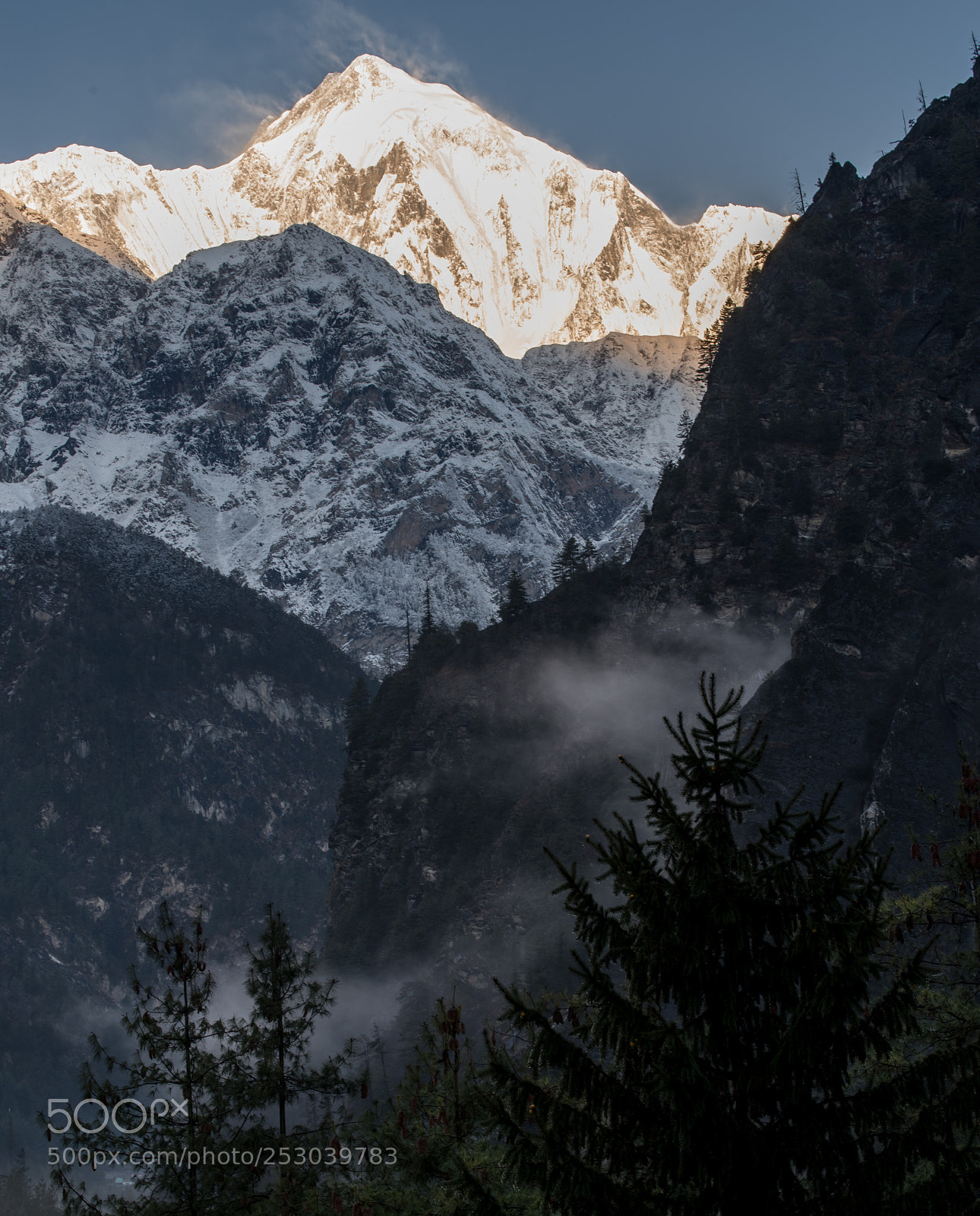 Pentax K-1 sample photo. Overlap mountains photography