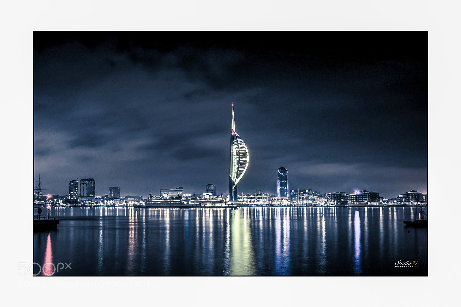 Canon EOS 5D Mark II sample photo. Spinnaker night photography