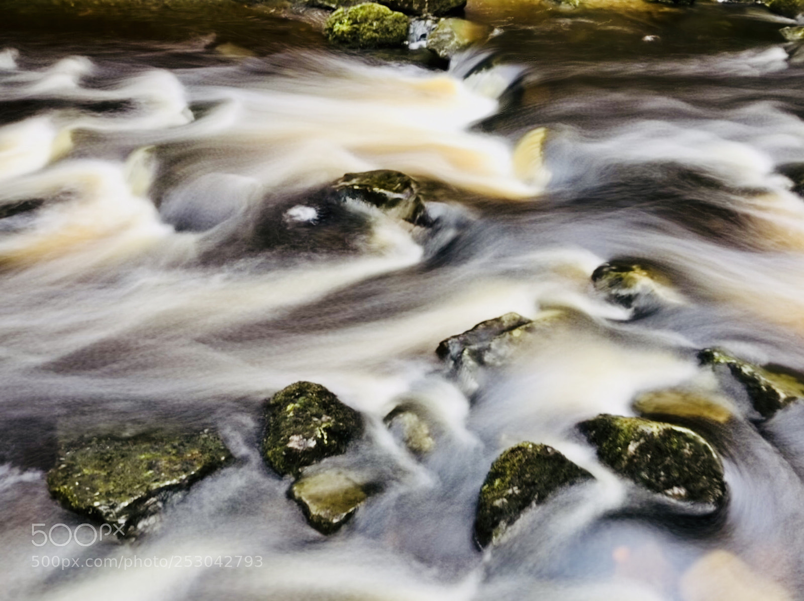 Apple iPhone X sample photo. Motion in wales! photography