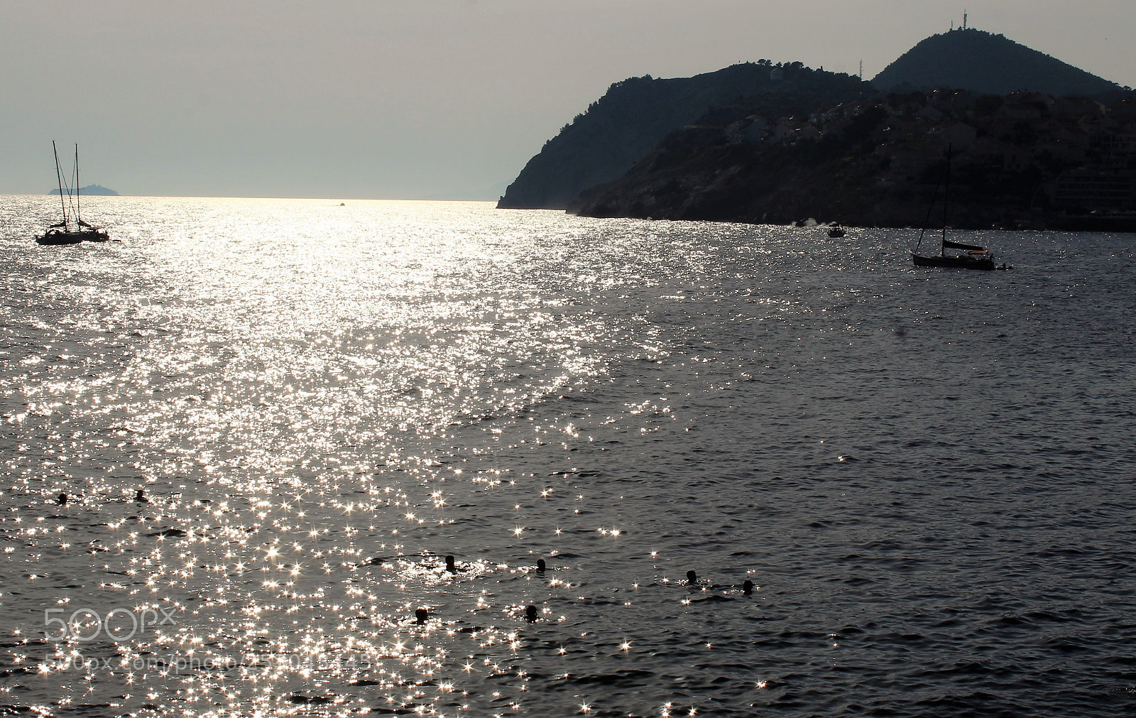 Canon EOS 1300D (EOS Rebel T6 / EOS Kiss X80) sample photo. Summer serenity in dubrovnik photography