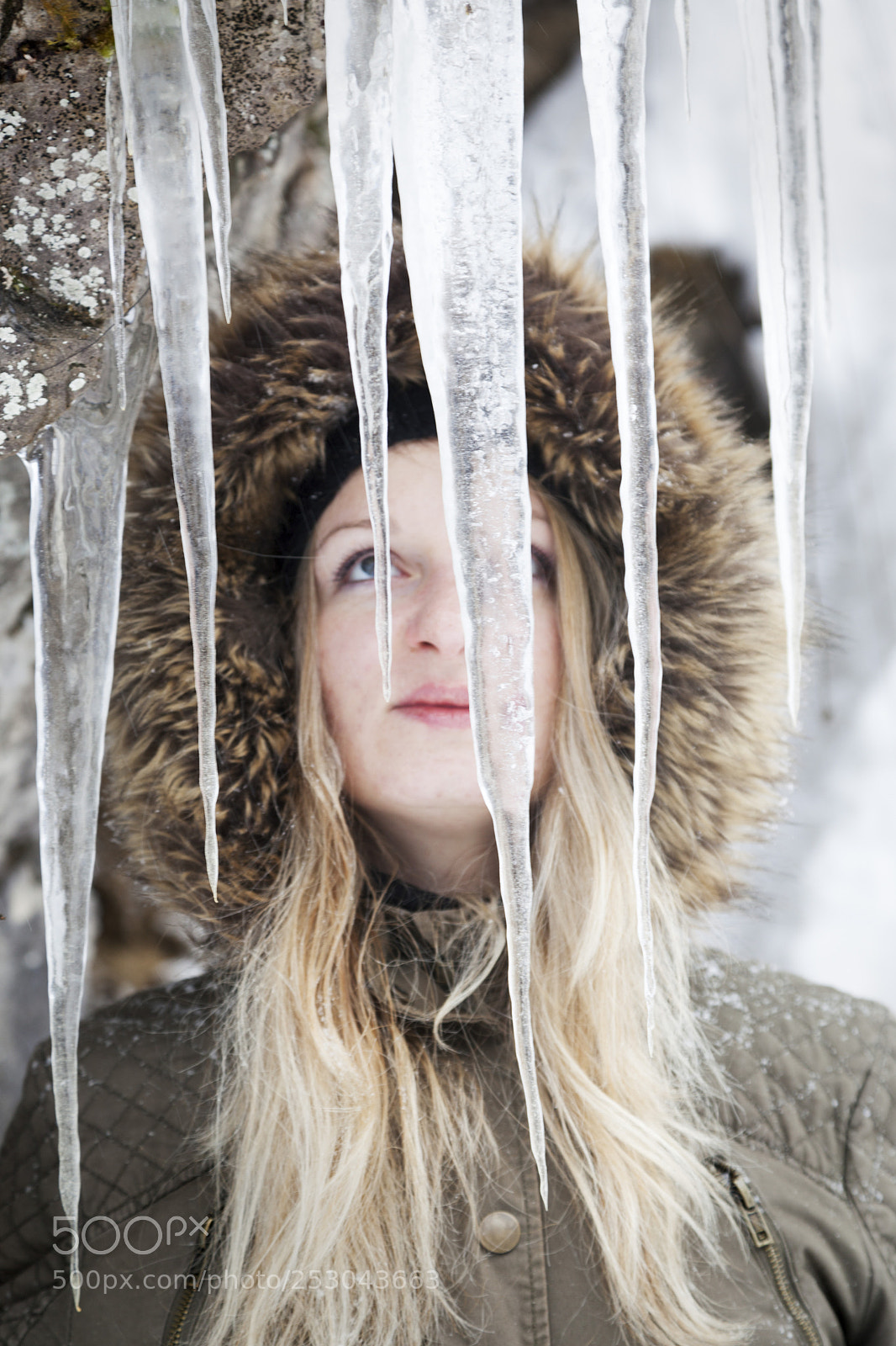 Canon EOS 5D Mark II sample photo. Ice girl photography