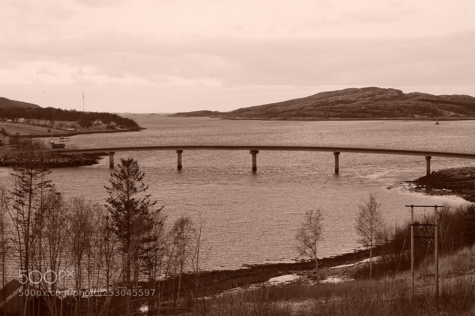 Sony a6300 sample photo. Flatanger brigde photography