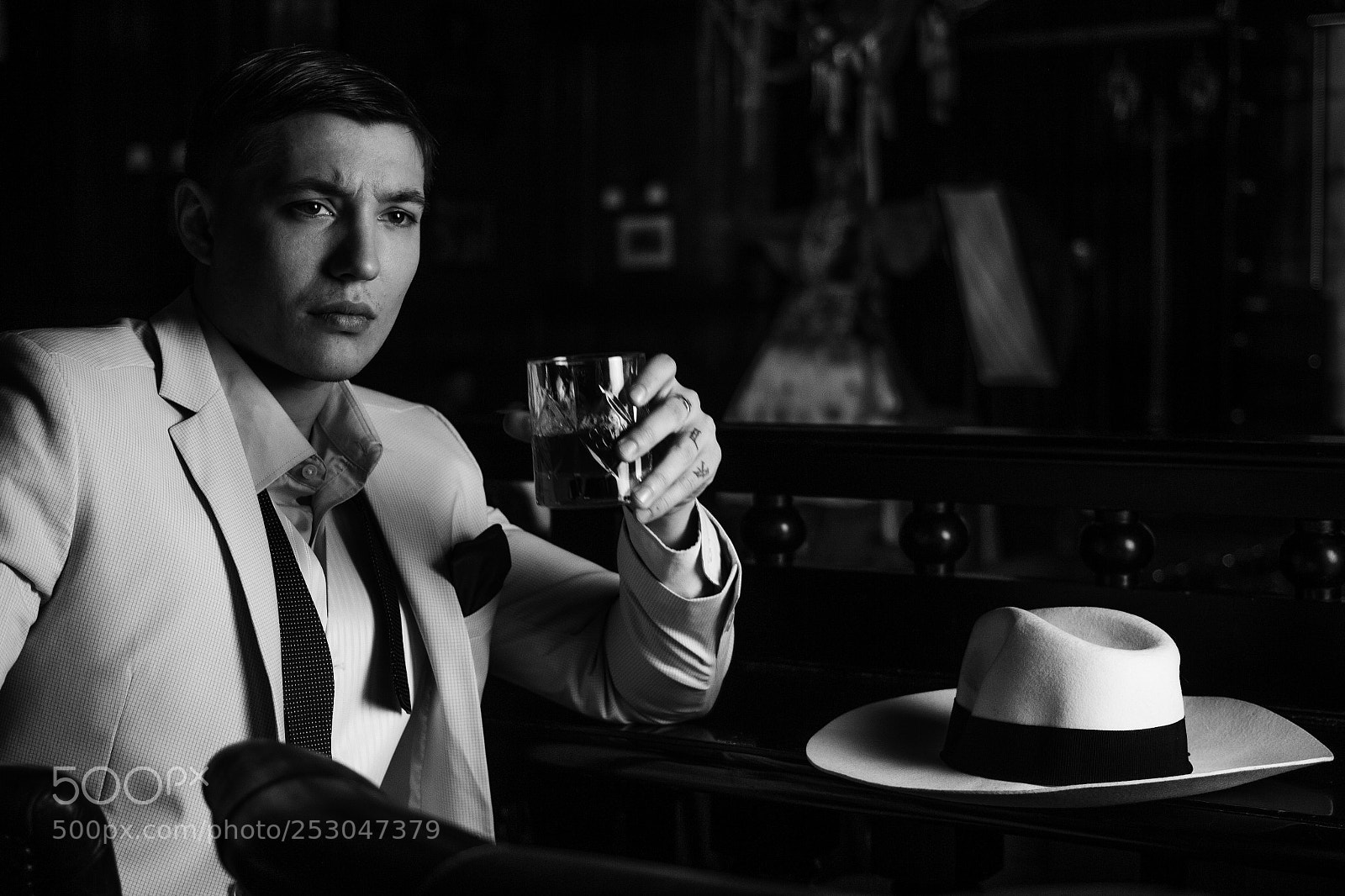 Canon EOS 600D (Rebel EOS T3i / EOS Kiss X5) sample photo. Great gatsby photography