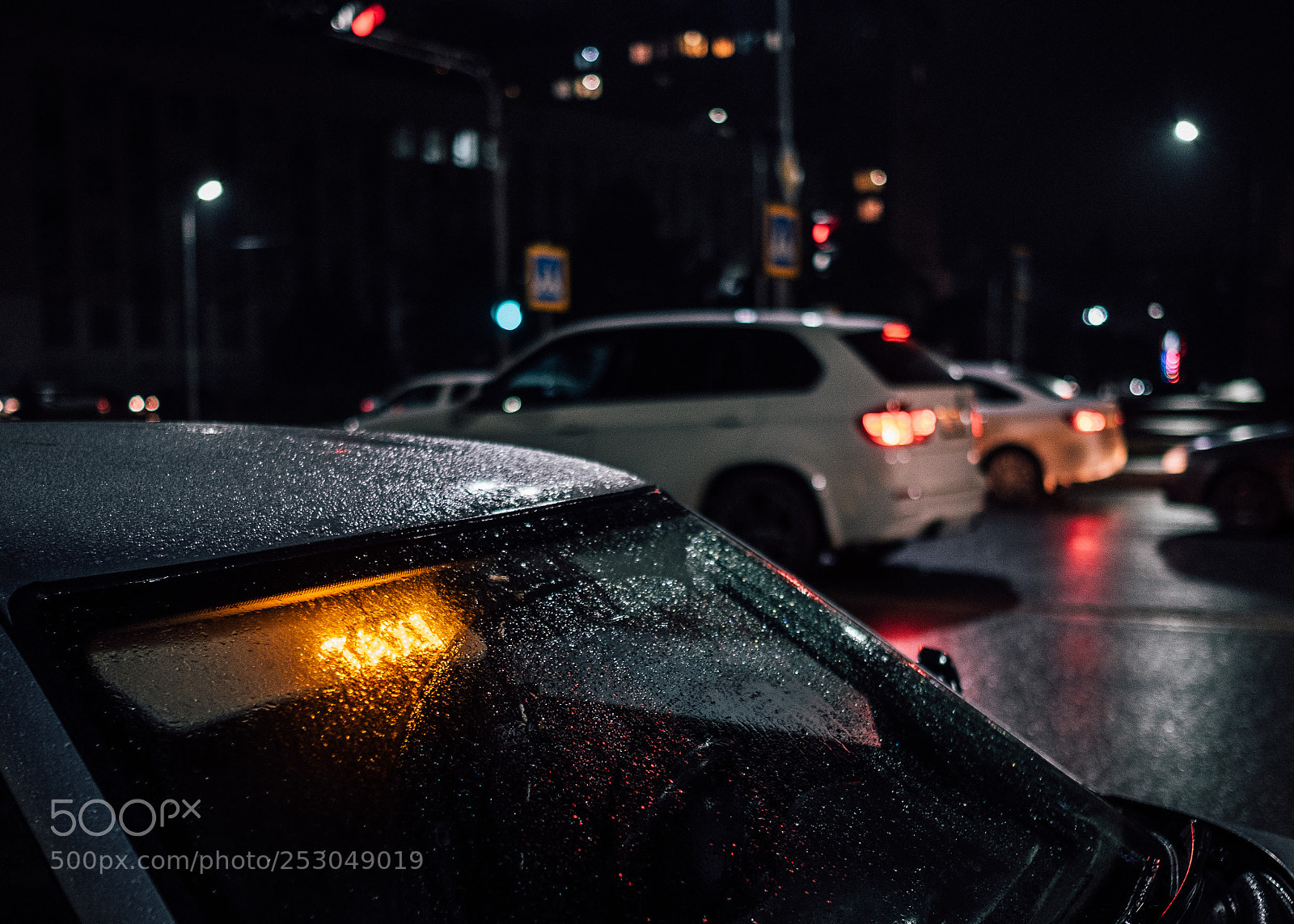 Fujifilm X-T20 sample photo. Night taxi photography