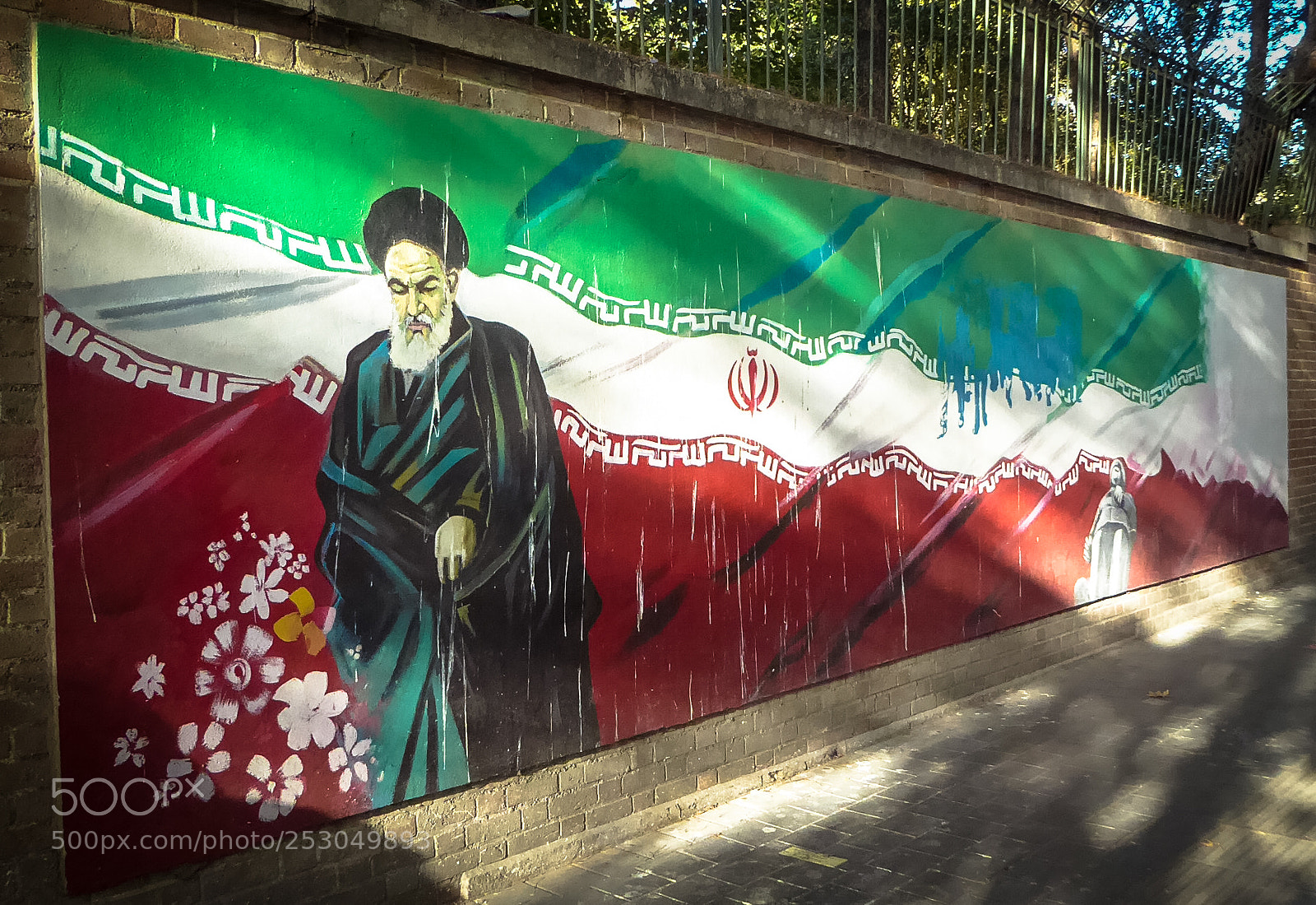 Panasonic Lumix DMC-ZS50 (Lumix DMC-TZ70) sample photo. Tehran photography